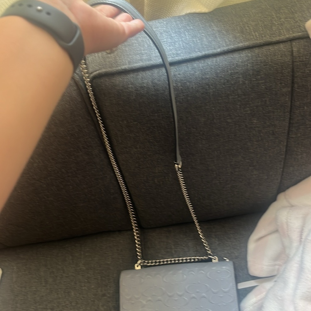 Coach back - Picture 2 of 5